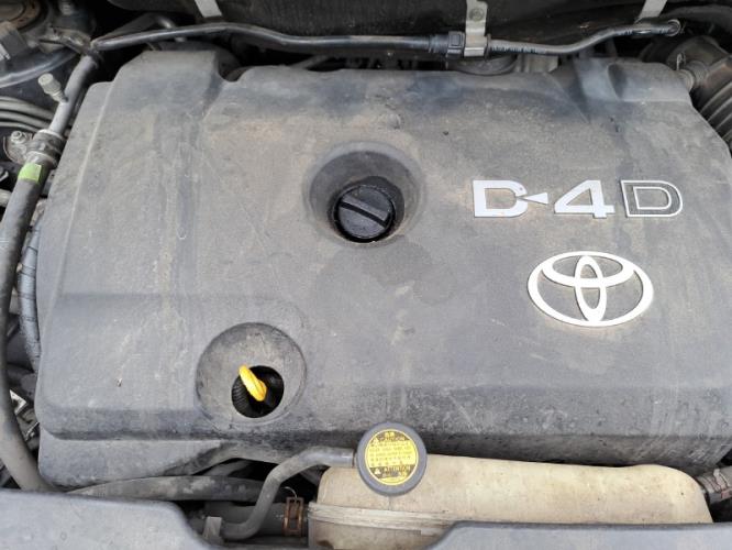 Image Capot - TOYOTA COROLLA VERSO 2