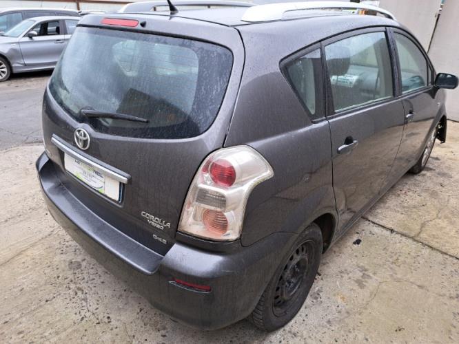Image Capot - TOYOTA COROLLA VERSO 2