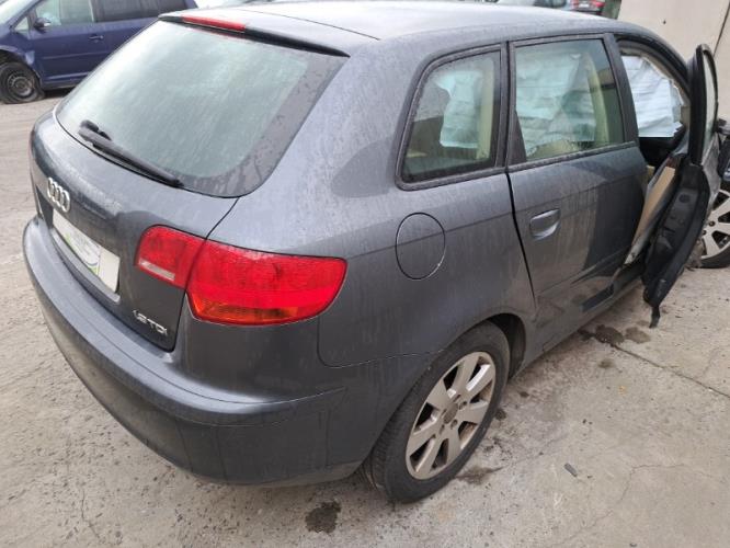 Image Autoradio d'origine - AUDI A3 2