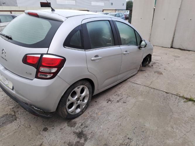 Image Porte fusible - CITROEN C3 2
