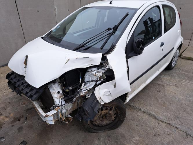 Image Malle/Hayon arriere - PEUGEOT 107