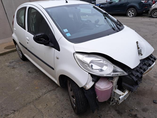 Image Malle/Hayon arriere - PEUGEOT 107