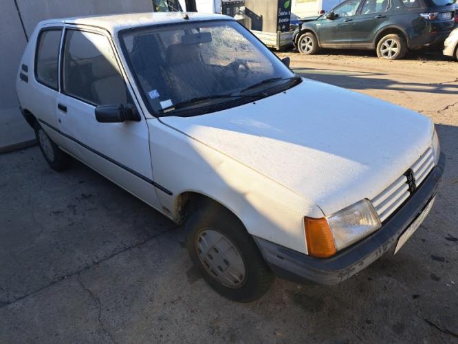 Image Retroviseur gauche - PEUGEOT 205