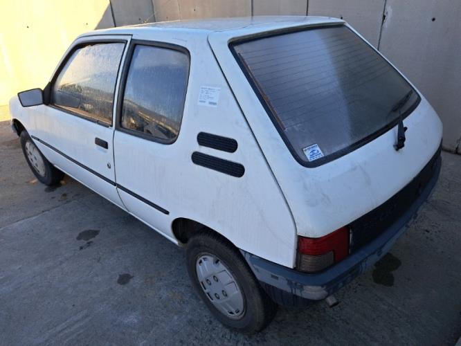 Image Retroviseur gauche - PEUGEOT 205