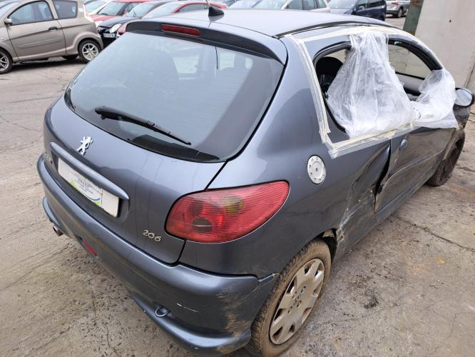 Image Feu arriere principal gauche (feux) - PEUGEOT 206