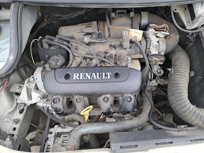 Image Pare choc arriere - RENAULT TWINGO 1