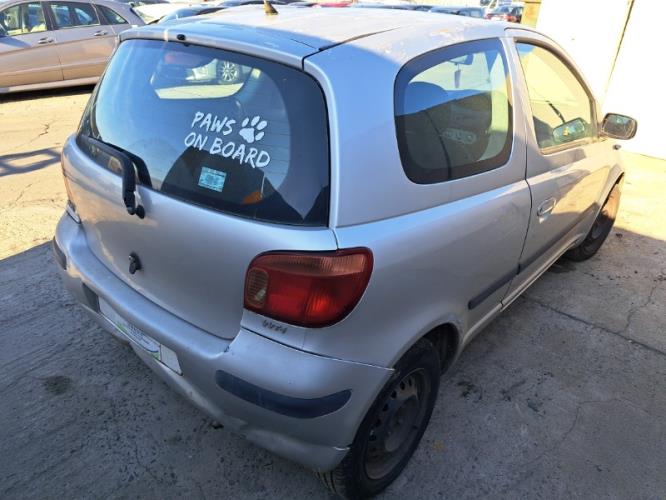 Image Retroviseur droit - TOYOTA YARIS 1