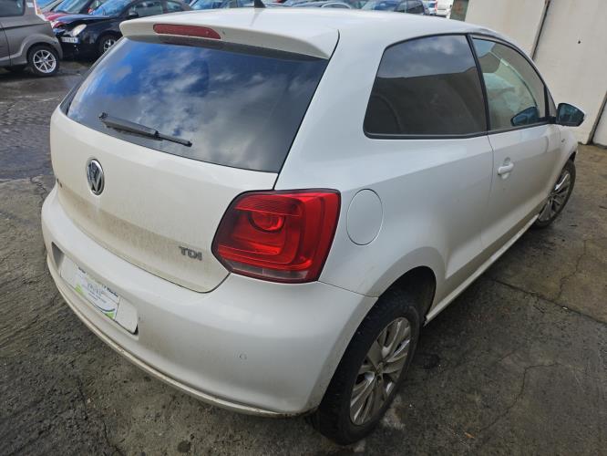 Image Plage arriere - VOLKSWAGEN POLO 5