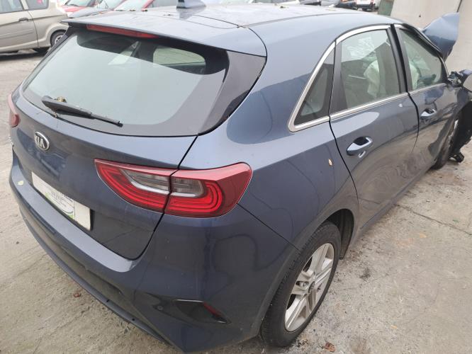 Image Glace retroviseur droit - KIA CEE-D 3