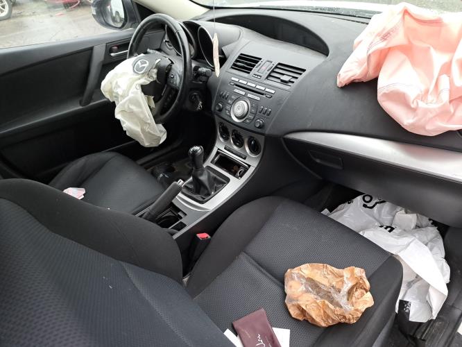 Image Plage arriere - MAZDA 3 2