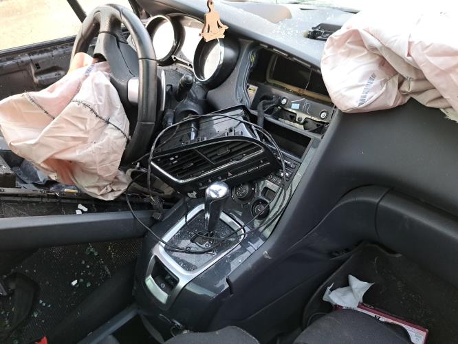 Image Boitier bpga - PEUGEOT 5008 1