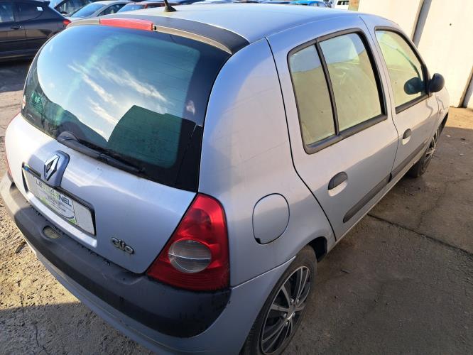 Image Pare choc avant - RENAULT CLIO 2