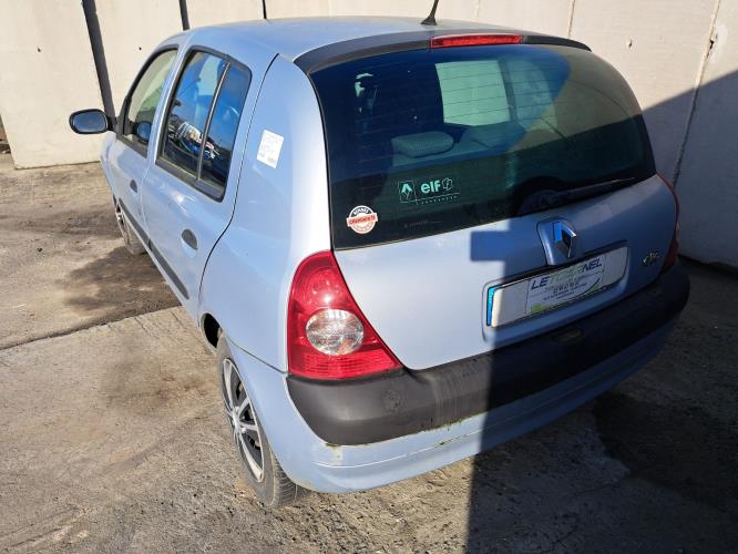 Image Pare choc avant - RENAULT CLIO 2