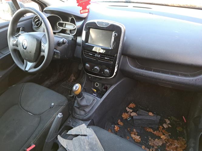 Image Planche de bord complete - RENAULT CLIO 4