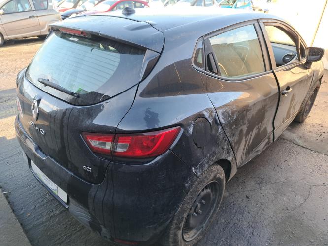 Image Planche de bord complete - RENAULT CLIO 4