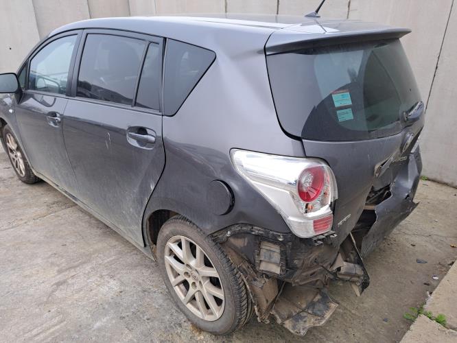 Image Moteur - TOYOTA VERSO