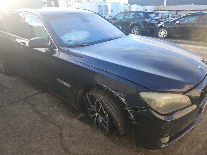 Image Capot - BMW SERIE 7 F01