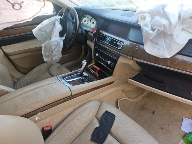 Image Capot - BMW SERIE 7 F01