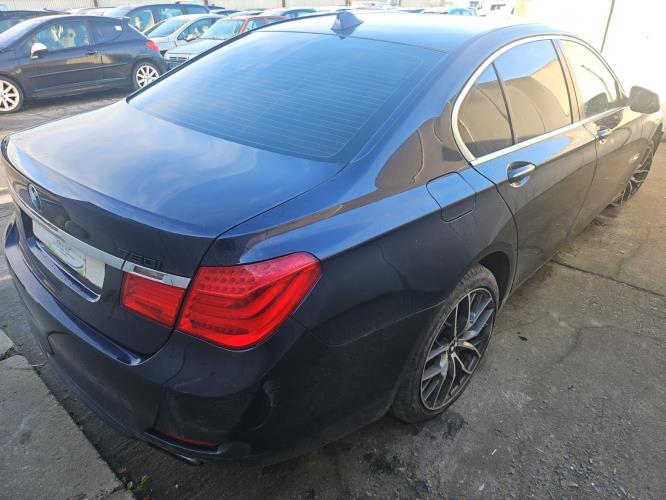Image Capot - BMW SERIE 7 F01