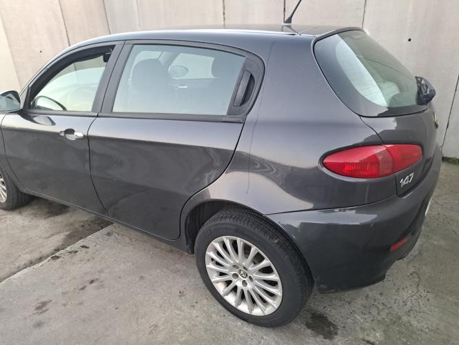 Image Porte avant droit - ALFA ROMEO 147