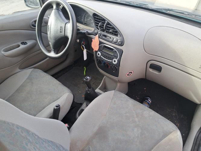 Image Calandre - FORD FIESTA 4