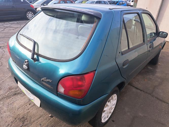 Image Calandre - FORD FIESTA 4