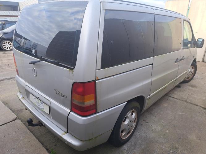 Image Optique avant secondaire droit (feux)(clignotant) - MERCEDES VITO 638