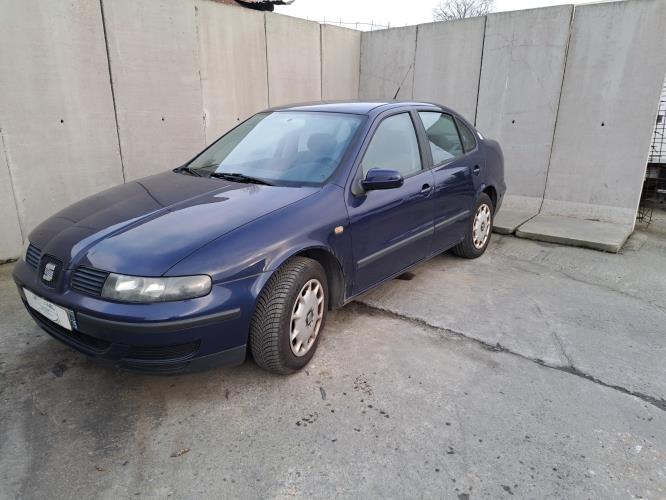 Image Feu arriere principal gauche (feux) - SEAT TOLEDO 2