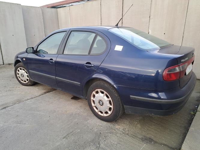 Image Feu arriere principal gauche (feux) - SEAT TOLEDO 2