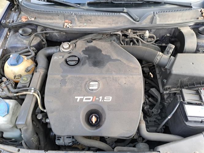 Image Feu arriere principal gauche (feux) - SEAT TOLEDO 2