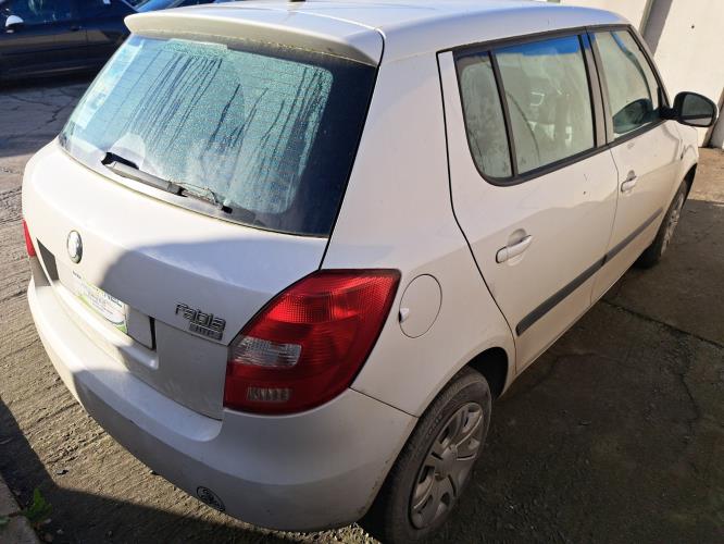 Image Autoradio d'origine - SKODA FABIA 2