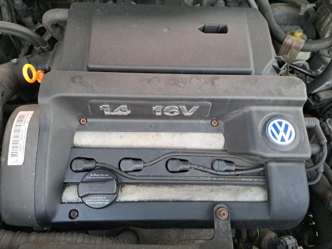 Image Plage arriere - VOLKSWAGEN GOLF 4