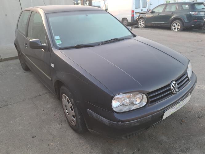 Image Plage arriere - VOLKSWAGEN GOLF 4