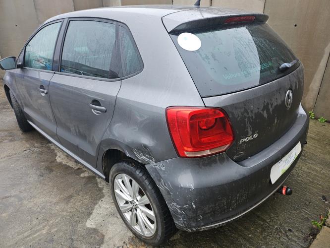 Image Autoradio d'origine - VOLKSWAGEN POLO 5