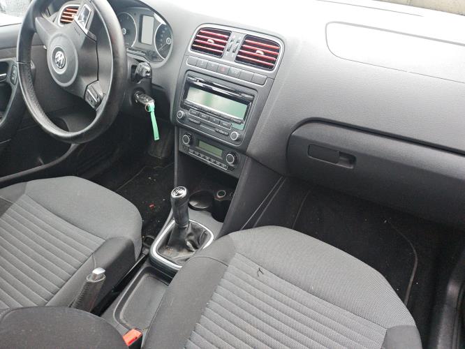 Image Autoradio d'origine - VOLKSWAGEN POLO 5