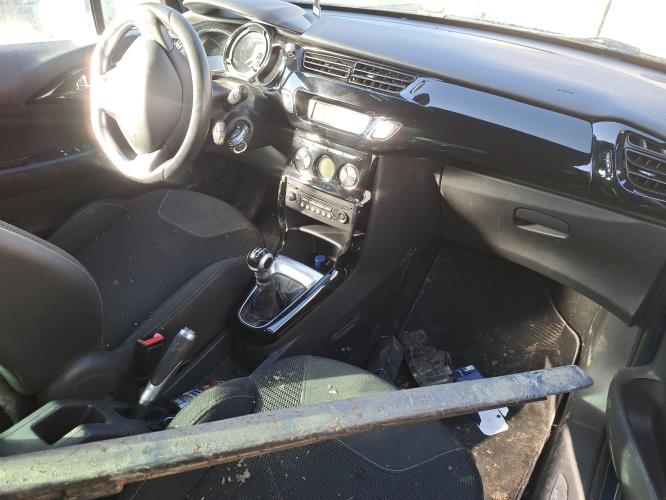 Image Porte fusible - CITROEN DS3