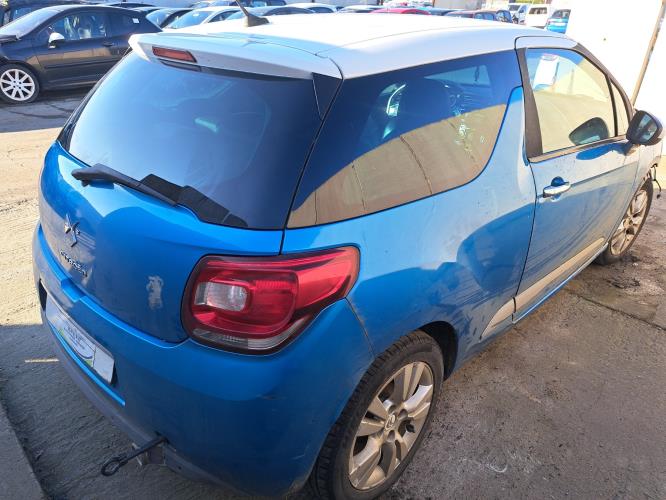 Image Porte fusible - CITROEN DS3