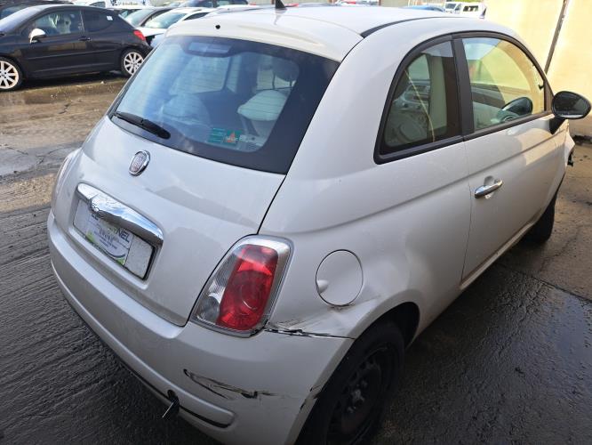 Image Plage arriere - FIAT 500 2