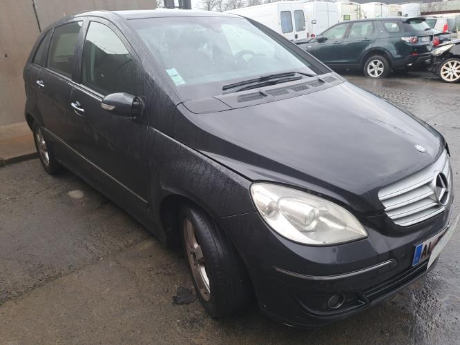 Image Porte avant gauche - MERCEDES CLASSE B 245