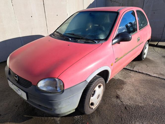 Image Feu arriere principal gauche (feux) - OPEL CORSA B