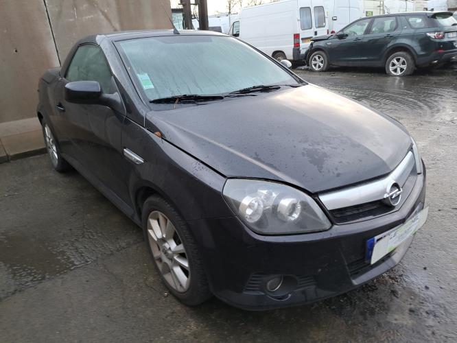 Image Capot - OPEL TIGRA 2