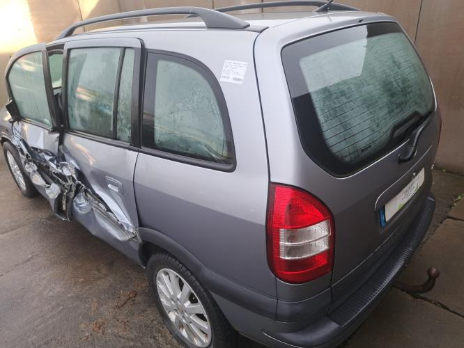 Image Feu arriere principal droit (feux) - OPEL ZAFIRA A