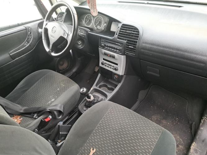 Image Feu arriere principal droit (feux) - OPEL ZAFIRA A