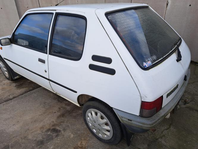 Image Retroviseur gauche - PEUGEOT 205
