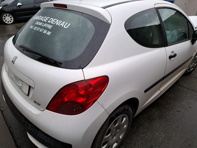 Image Autoradio d'origine - PEUGEOT 207