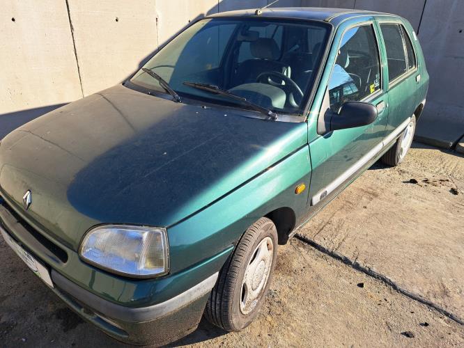 Image Pare choc arriere - RENAULT CLIO 1