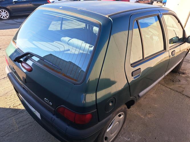 Image Pare choc arriere - RENAULT CLIO 1