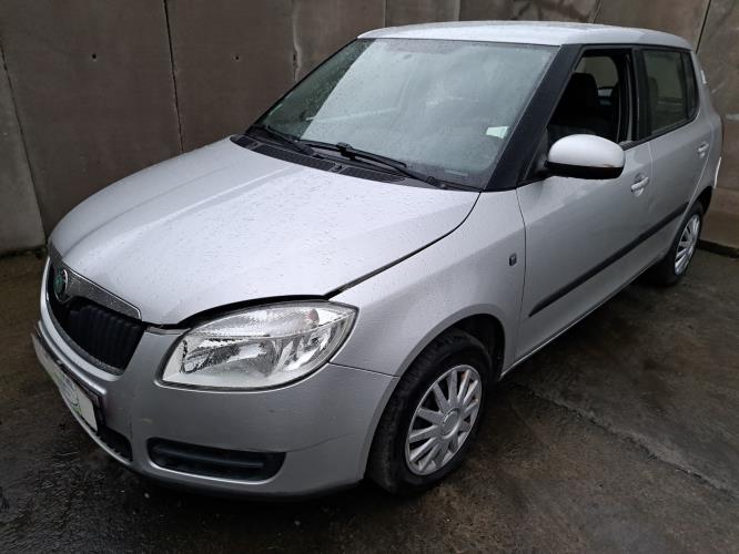 Image Porte avant gauche - SKODA FABIA 2