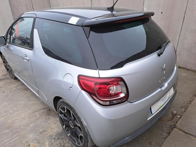 Image Porte fusible - CITROEN DS3