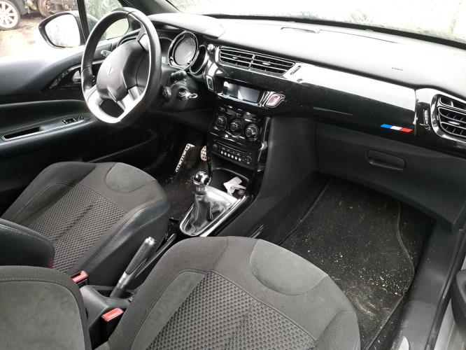 Image Retroviseur droit - CITROEN DS3